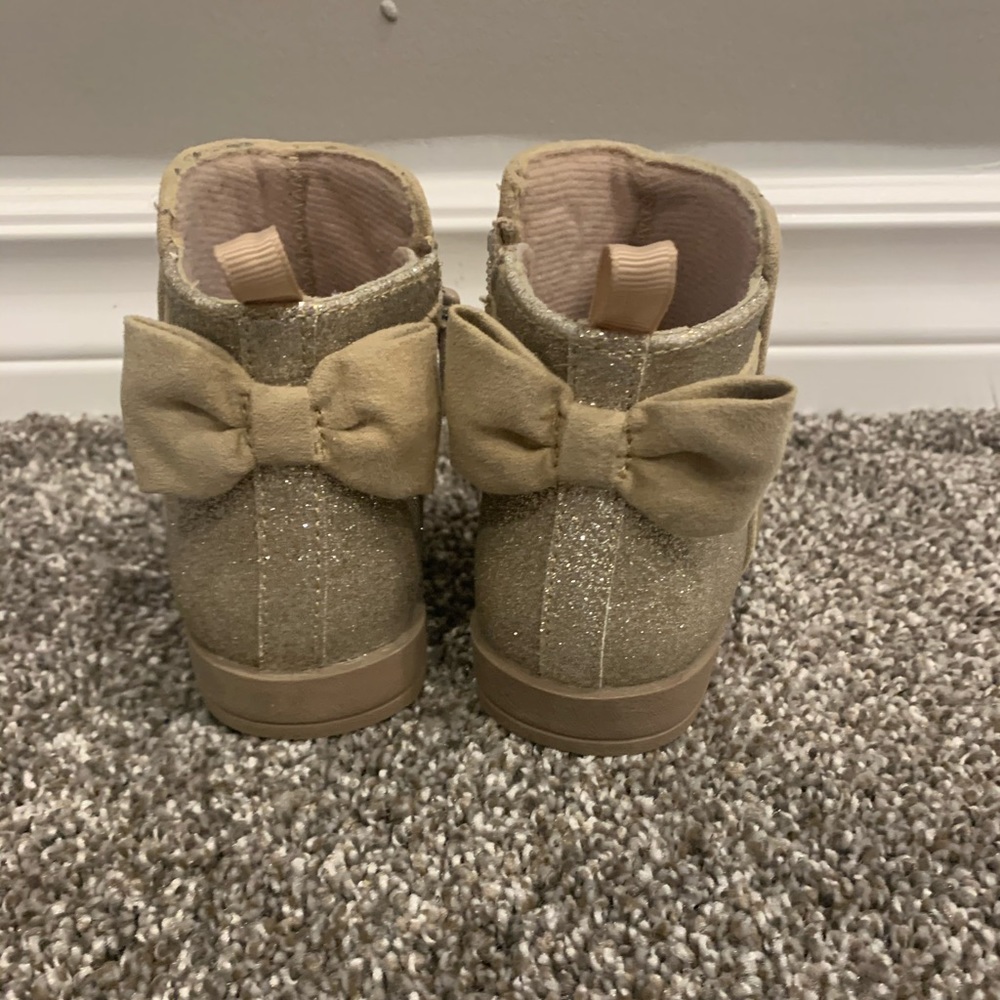 Gymboree bow boots